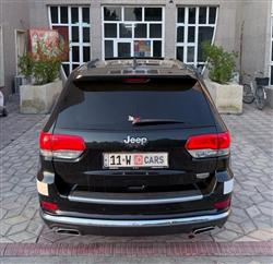 جیپ گراند شیرۆکی